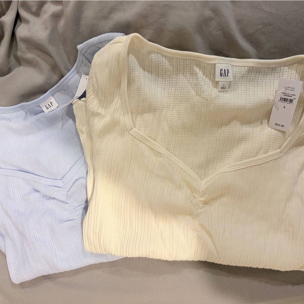 GAP Ribbed Knit Tops in Cream and Light Blue
